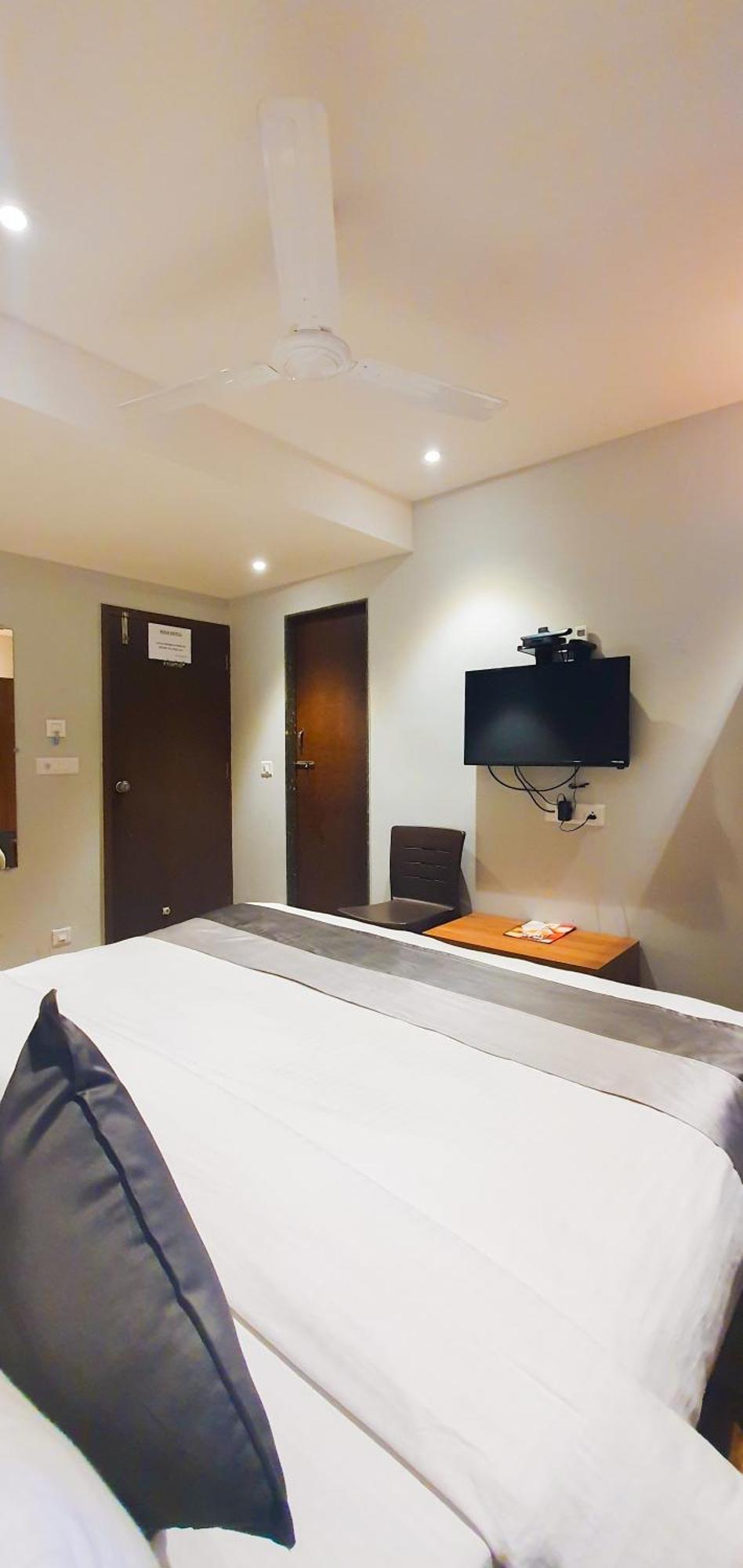 Hotel Nova Star 라즈콧 외부 사진