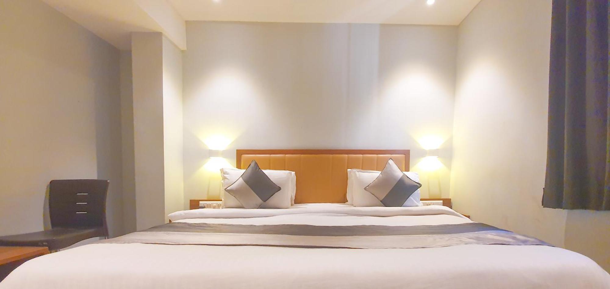 Hotel Nova Star 라즈콧 외부 사진